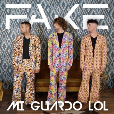 FAKE la band Milanese torna con il nuovo singolo “Mi guardo Lol”