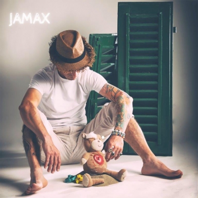 Jamax con il nuovo singolo “L’isola dei giocattoli rotti”